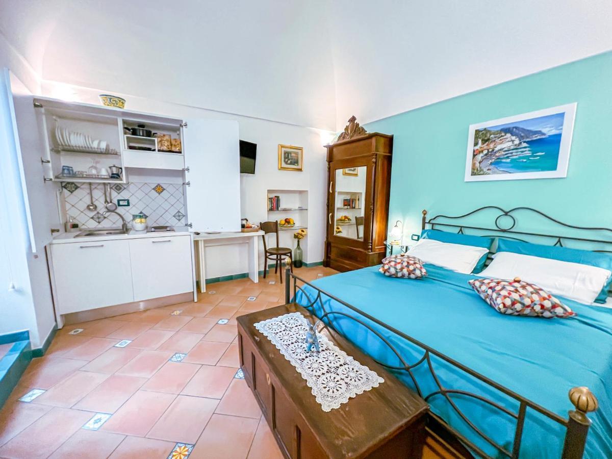 Amalfi Andrea'S House Hotel Bagian luar foto
