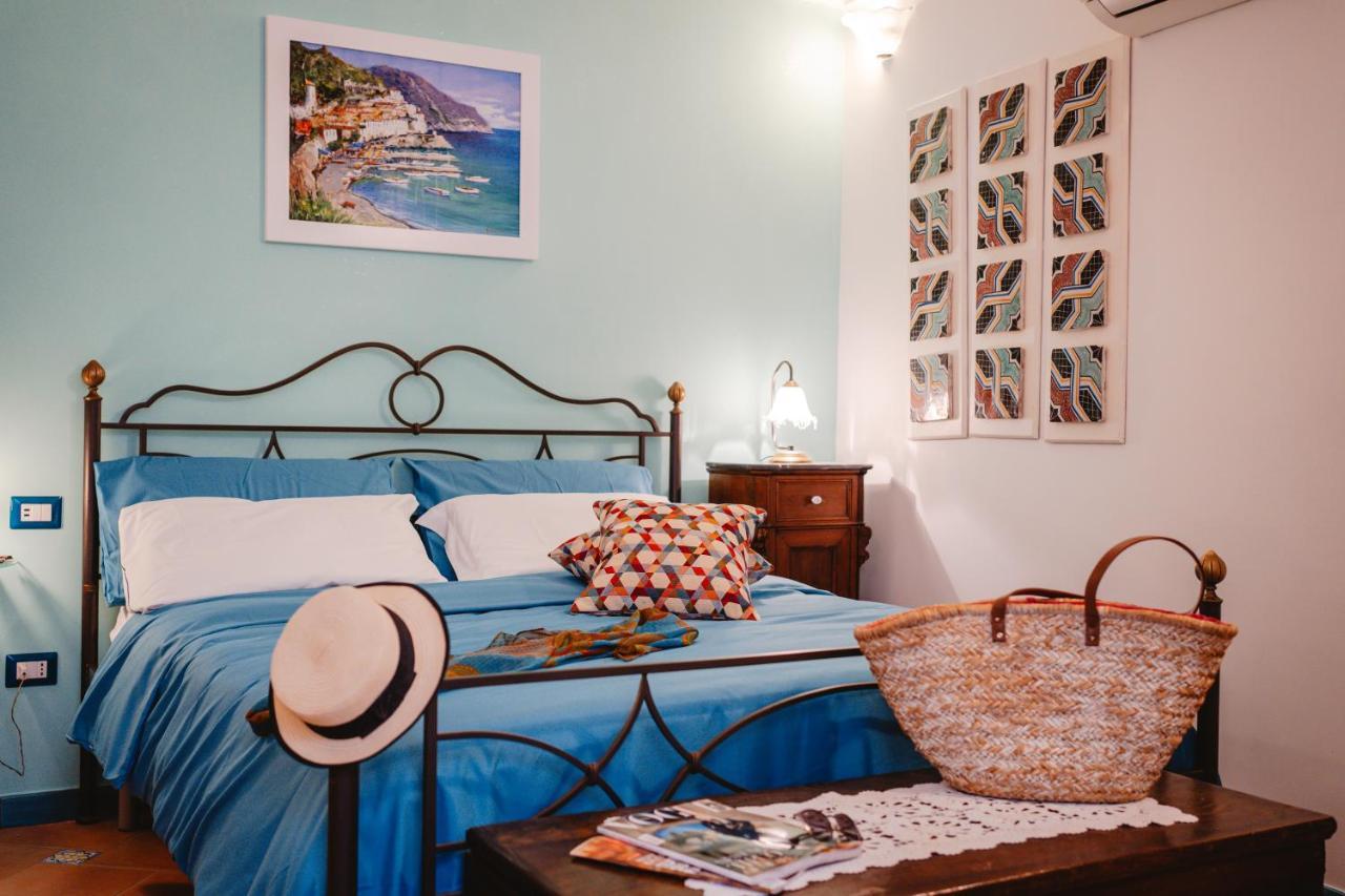 Amalfi Andrea'S House Hotel Bagian luar foto