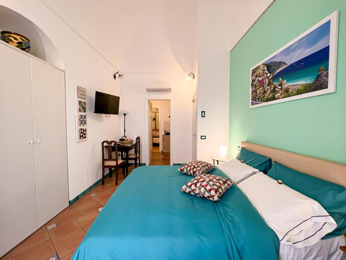 Amalfi Andrea'S House Hotel Bagian luar foto