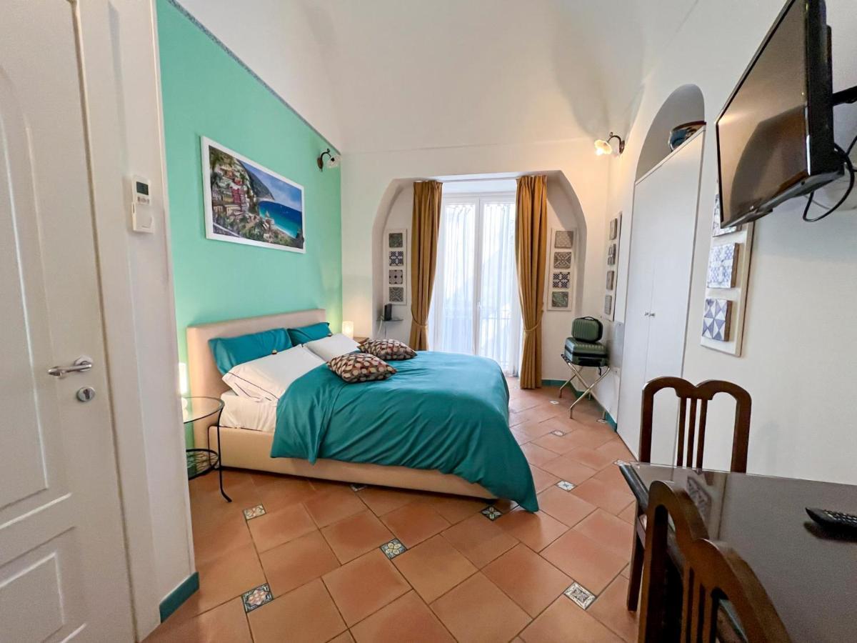 Amalfi Andrea'S House Hotel Bagian luar foto